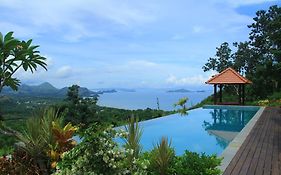 Villa Domanik Labuan Bajo